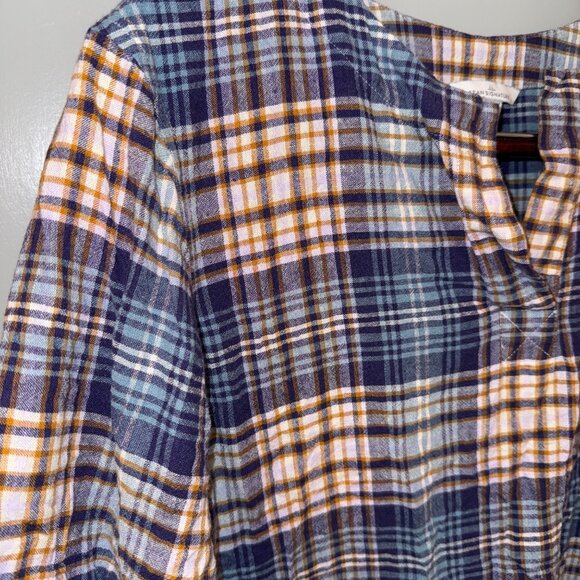 L.L. Bean Signature Womens Plaid Short Sleeve Shirt Size L - Picture 2 of 7